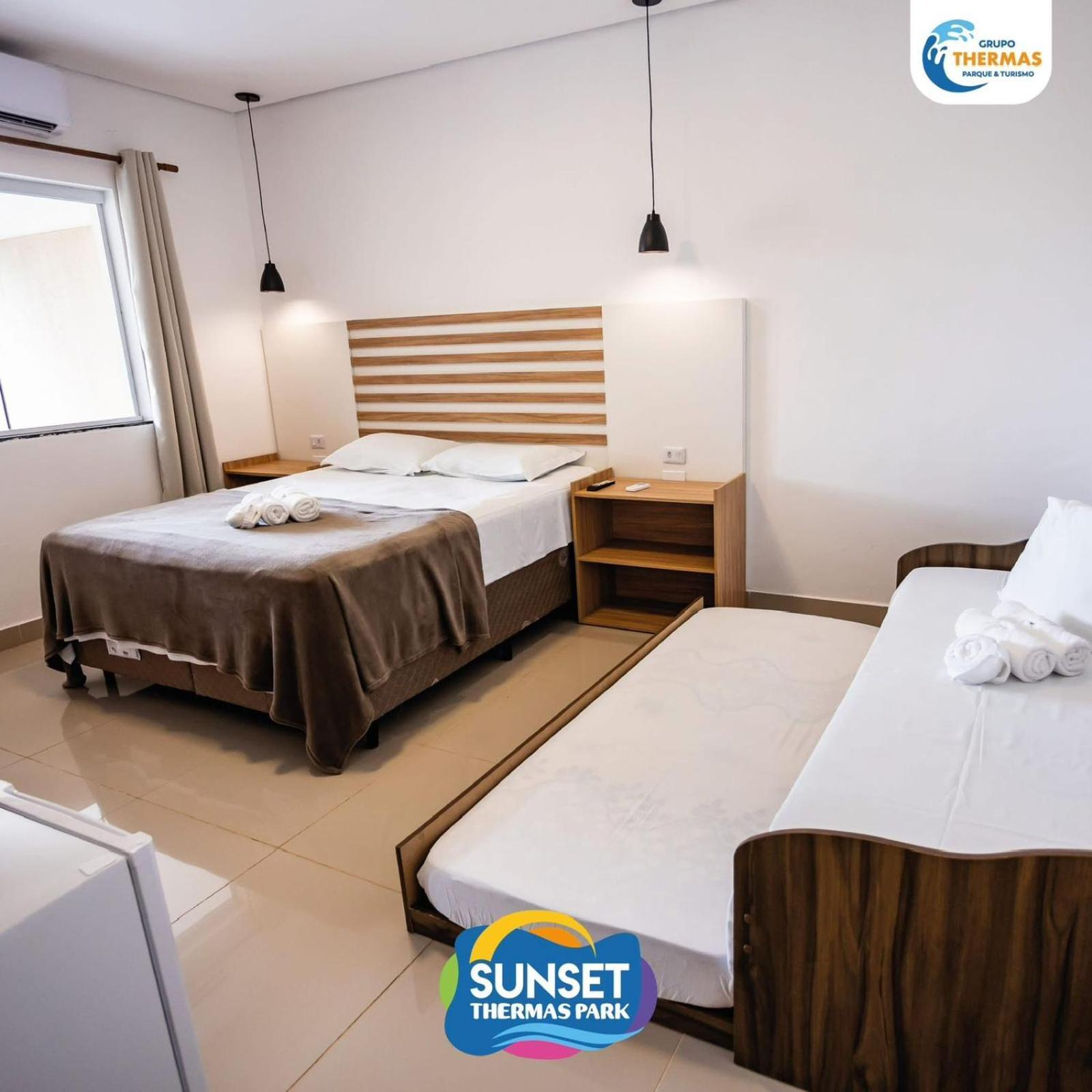 Sunset Thermas Park Paranapanema Exterior photo